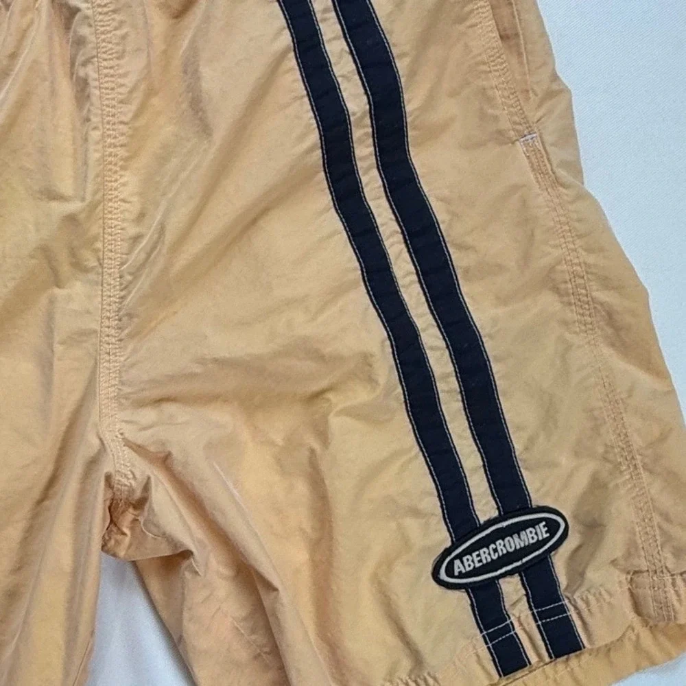 Abercrombie & Fitch Mens Vintage Cargo Board‎ Shorts Tan Navy Stripe Size S